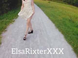 My Hot Walk in the Park Public Flashing Elsarixtetxxx | xHamster