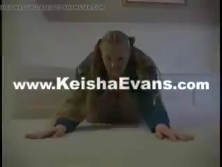 Keisha Evans Jiggling Her Huge Fake Boobs: Free Porn fc