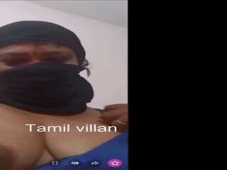 Tamil aunty showing her outstanding body dancing