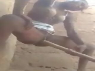 Negra maluca: nemokamai afrikietiškas papai porno video 39