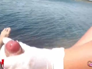 Extremsusi191 Foreign User gets Handjob in Latex Gloves
