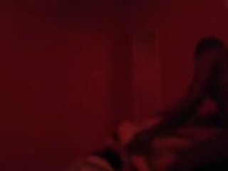 Raudonas kambarys masažas 2 - azijietiškas ponia su juodas youth suaugusieji video